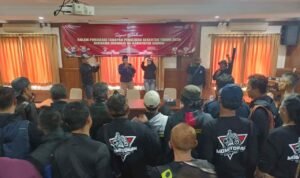 KPU Ciamis dan Awak Media Momotoran ke MiniRanch Sukamantri